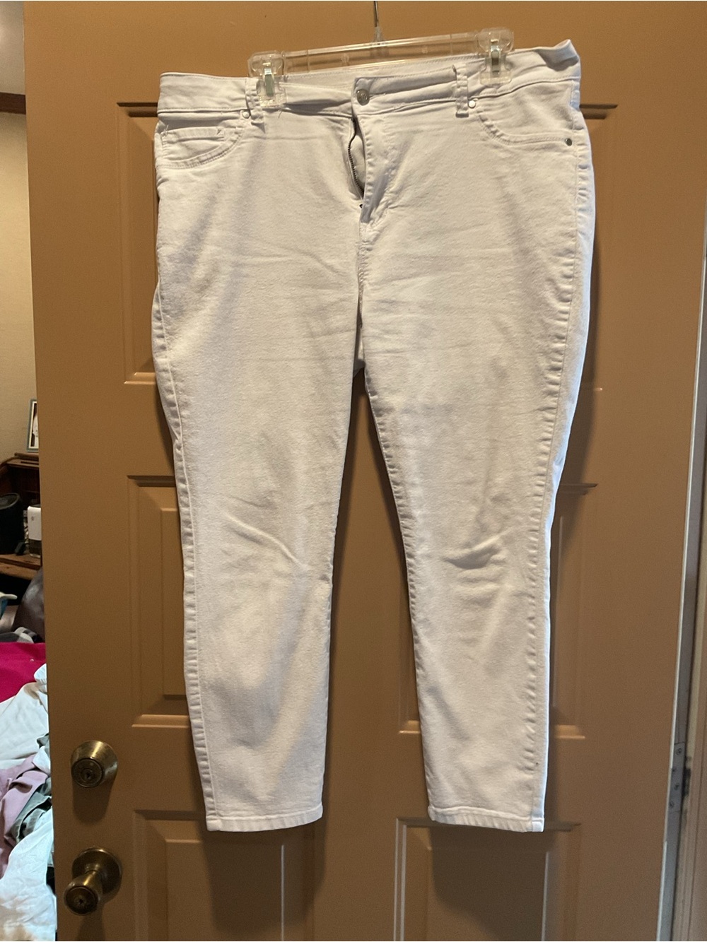 d. jeans White Cropped Stretch Skinny Jeans
